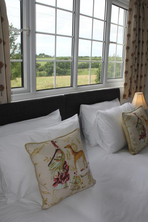 Three Horseshoes Country Inn Barry Exteriér fotografie