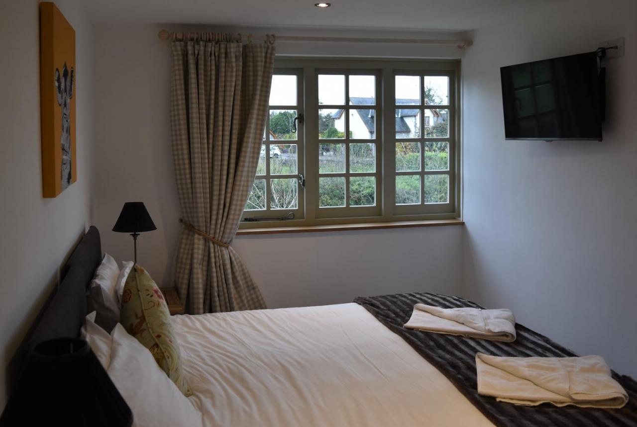 Three Horseshoes Country Inn Barry Exteriér fotografie