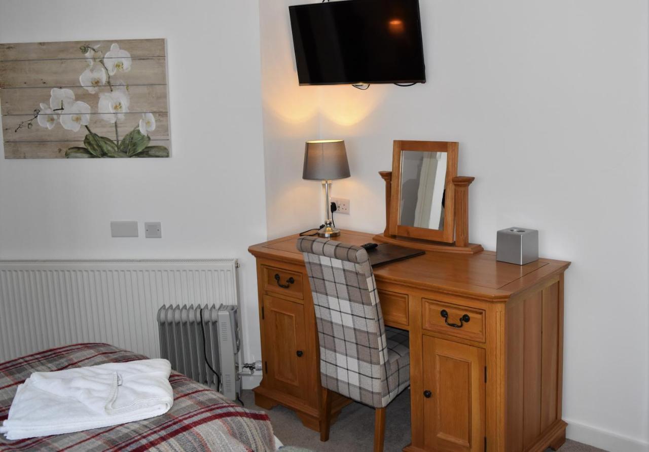 Three Horseshoes Country Inn Barry Exteriér fotografie