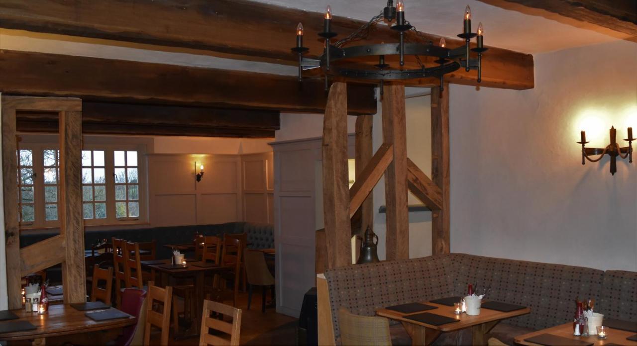 Three Horseshoes Country Inn Barry Exteriér fotografie